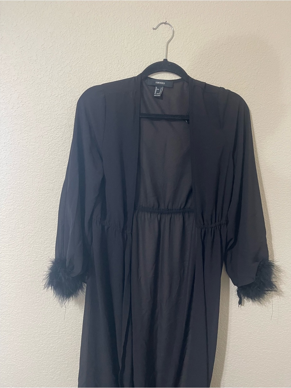 Forever 21 Black Feather Cuff Open-Front Robe